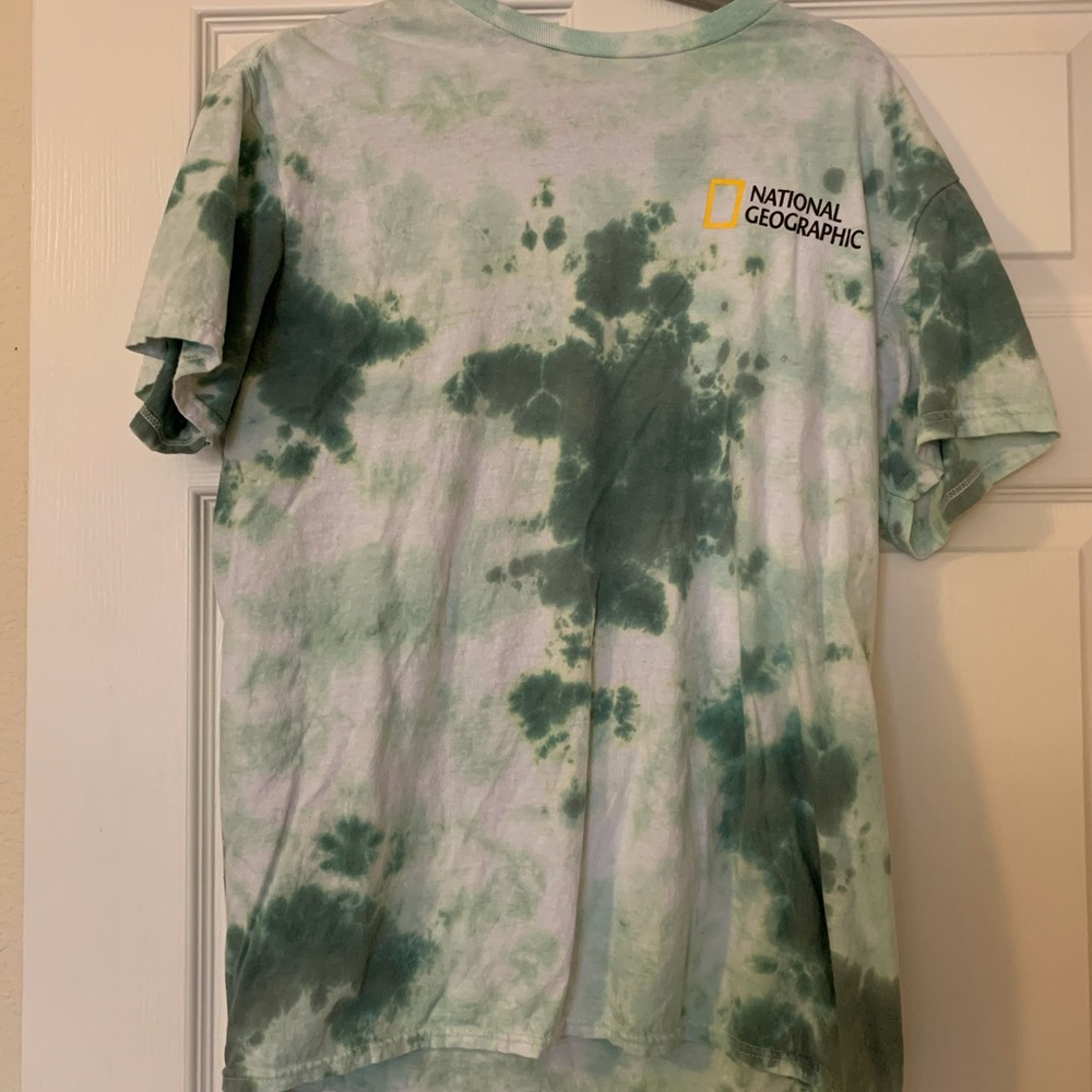 National Geographic TEESHIRT size L